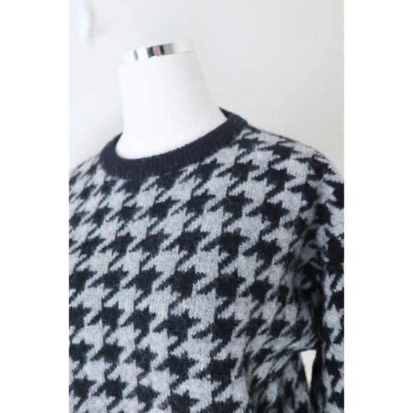 Vintage 1980s CREW Shetland Wool Houndstooth Sweater Pullover Black Gray - Picture 8 of 12